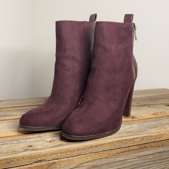 Bordeaux Booties 6.5 - Picture 2 of 5